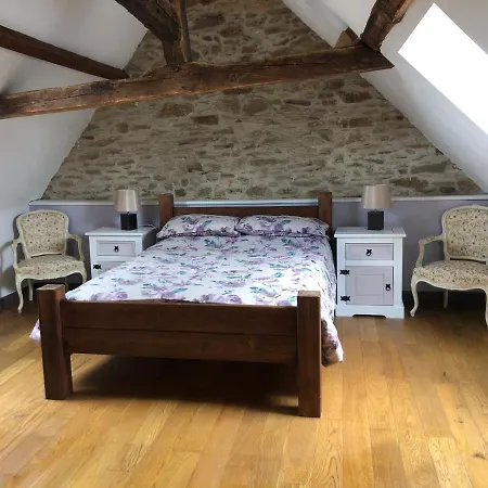Farmhouse With Private Pool And Jacuzzi. 펜션 *
